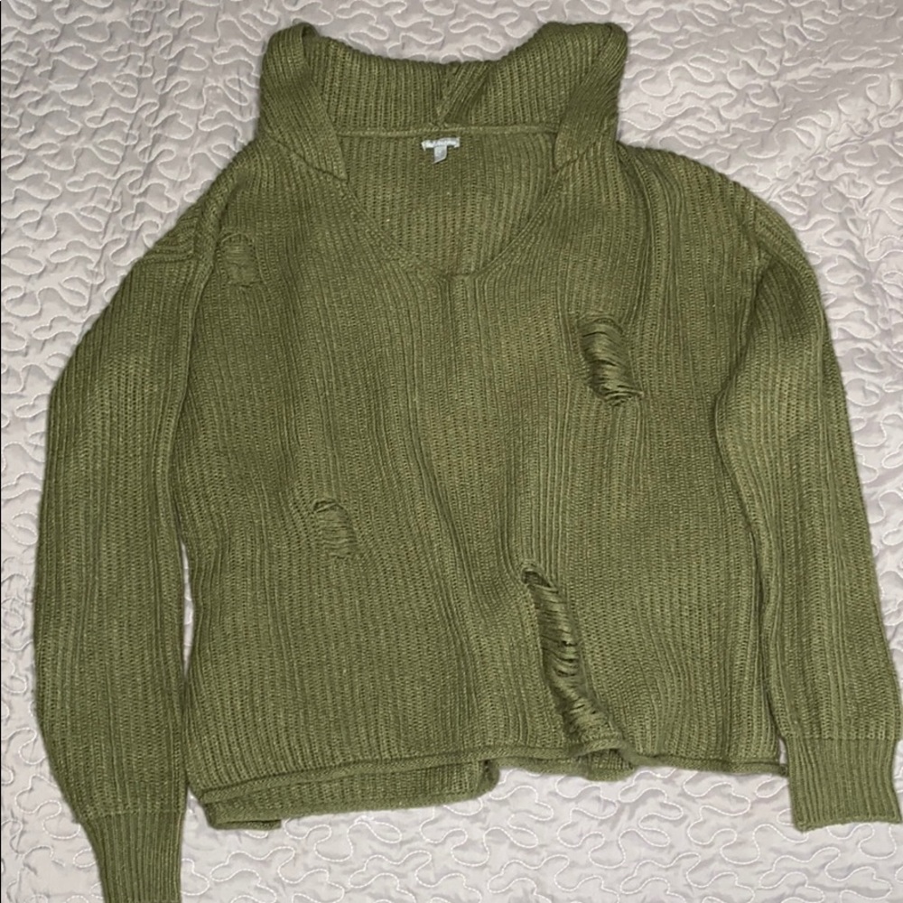 Green distressed hooded cropped sweater